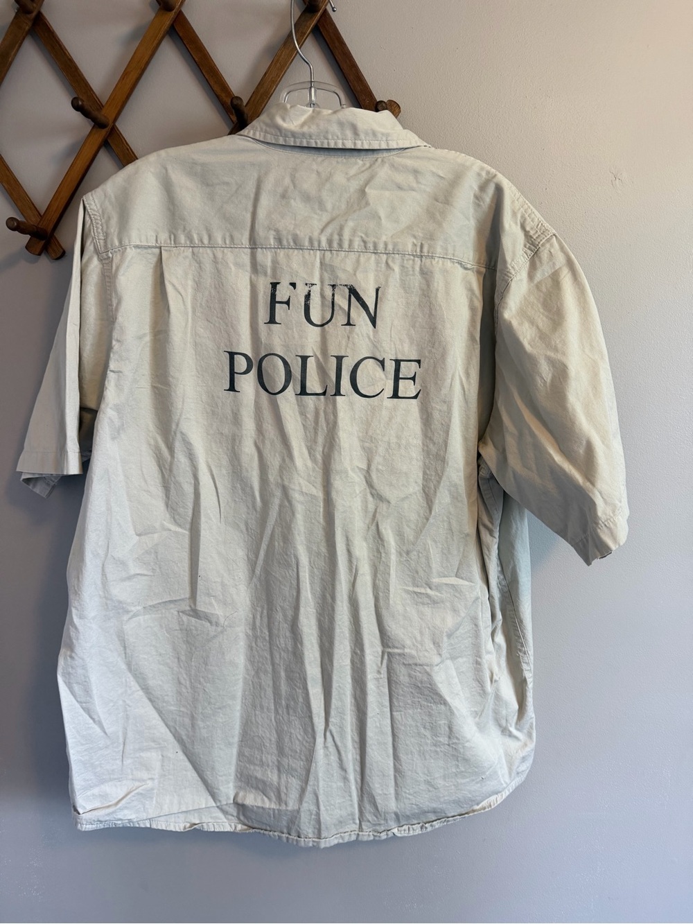 Wrangler Fun Police Graphic Button Down Beige Large country festival gear